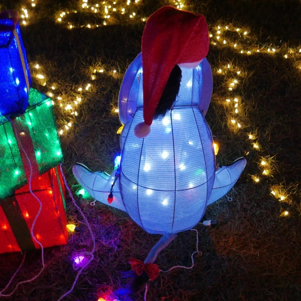 Disney Magic Holiday Eeyore 2.5ft Lighted Tinsel Yard Sculpture Christmas Decor‎